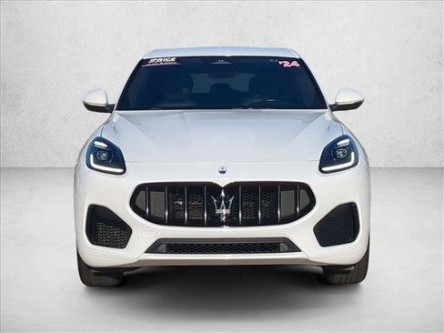 Used 2024 Maserati Grecale GT image 2