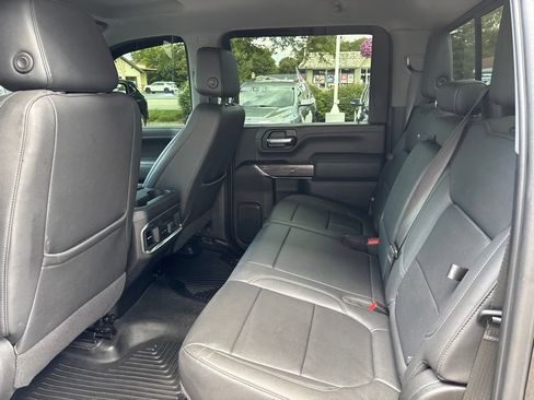 Used 2022 Chevrolet Silverado 2500 LTZ w/ LTZ Plus Package AWD/4WD image 11