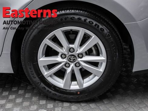 Used 2025 Toyota Camry LE image 8