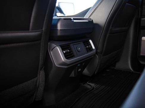 New 2025 Ford F150 Lariat w/ Equipment Group 501A Mid image 27