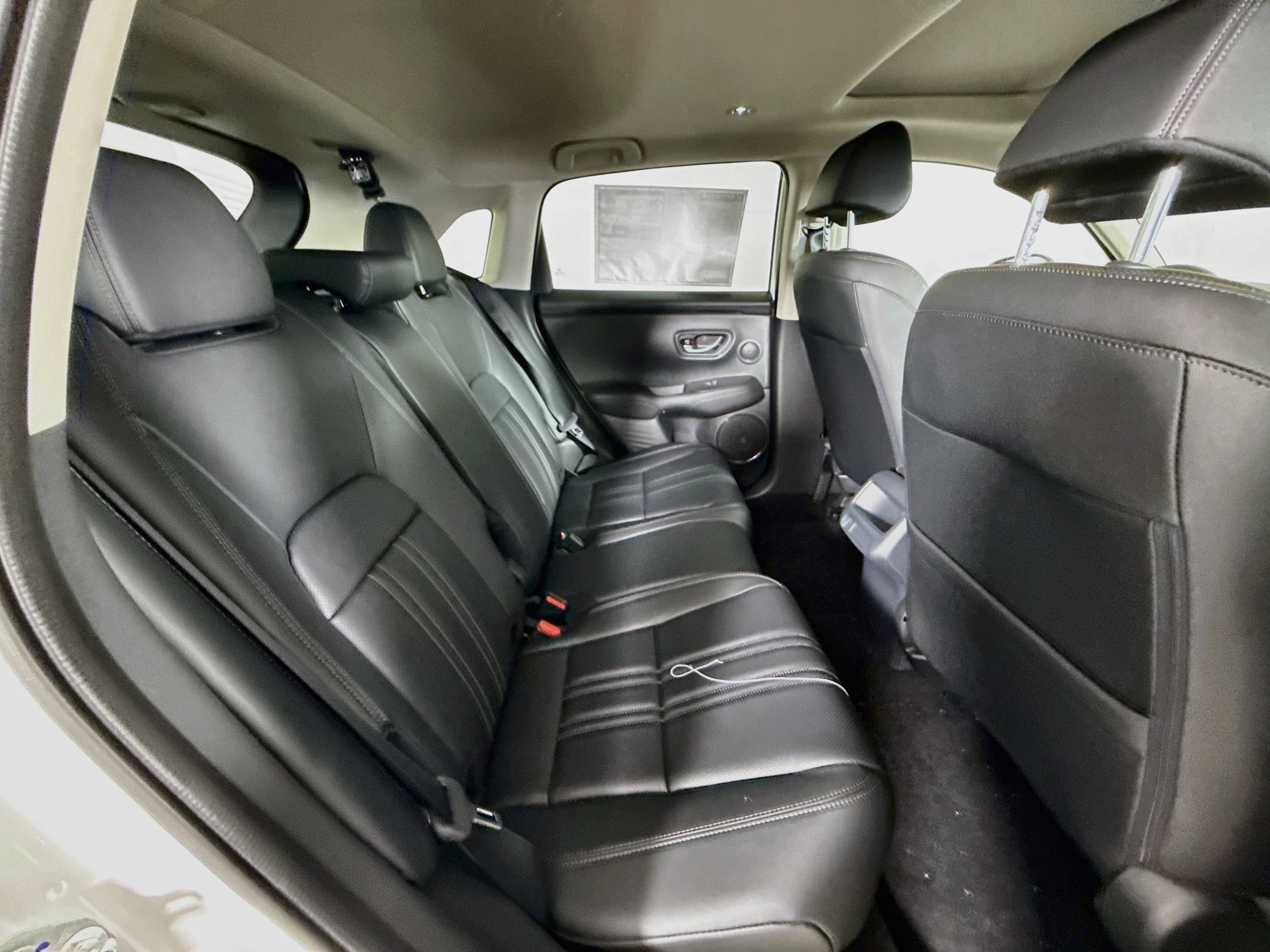 New 2027 Honda HR-V EX-L image 34