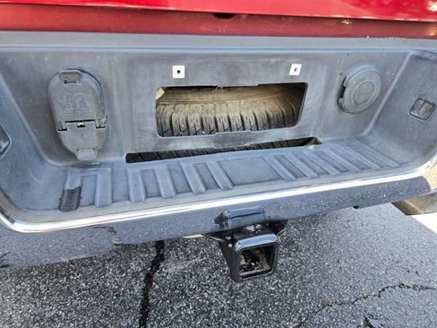 Used 2016 GMC Sierra 1500 SLE w/ SLE Value Package AWD/4WD image 17