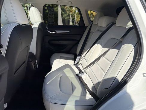 New 2025 MAZDA CX-5 AWD 2.5 S w/ Preferred Package image 23