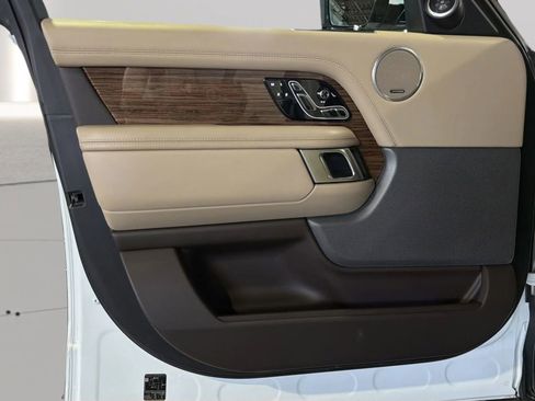Used 2019 Land Rover Range Rover HSE AWD/4WD image 18