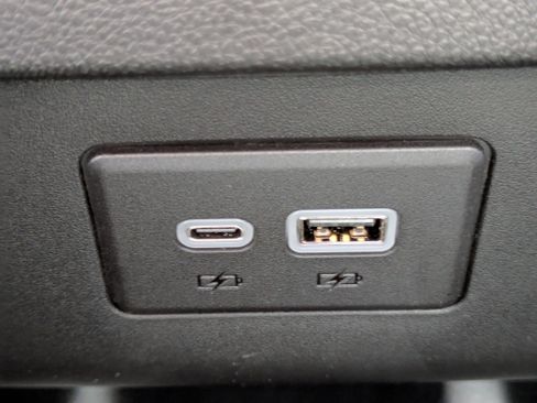 New 2025 Chevrolet Blazer LT w/ Midnight/Sport Edition image 8