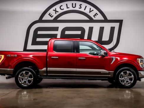 Used 2022 Ford F150 Lariat w/ Equipment Group 502A High AWD/4WD image 9