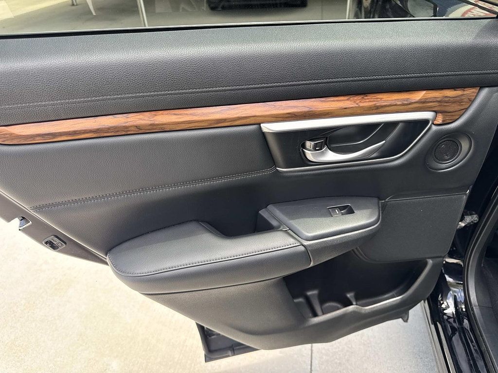 Used 2020 Honda CR-V EX-L image 17