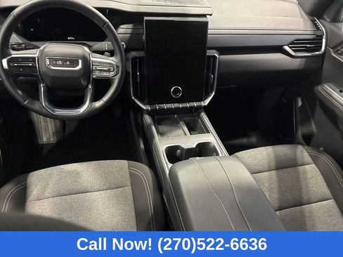 Used 2025 GMC Acadia Elevation image 30