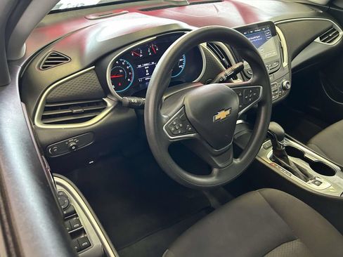 Used 2024 Chevrolet Malibu LT FWD image 13