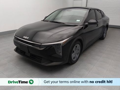 Used 2025 Kia K4 FWD image 1