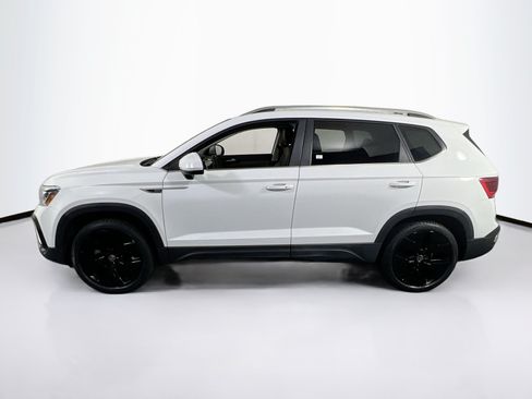 Used 2023 Volkswagen Taos SEL AWD/4WD image 8