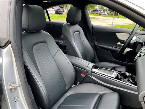Used 2025 Mercedes-Benz CLA 250 image 28