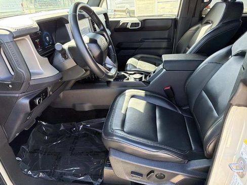 Certified 2025 Ford Bronco Outer Banks image 19