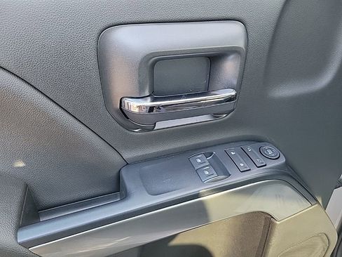 Used 2017 Chevrolet Silverado 2500 LT w/ LT Convenience Package image 6