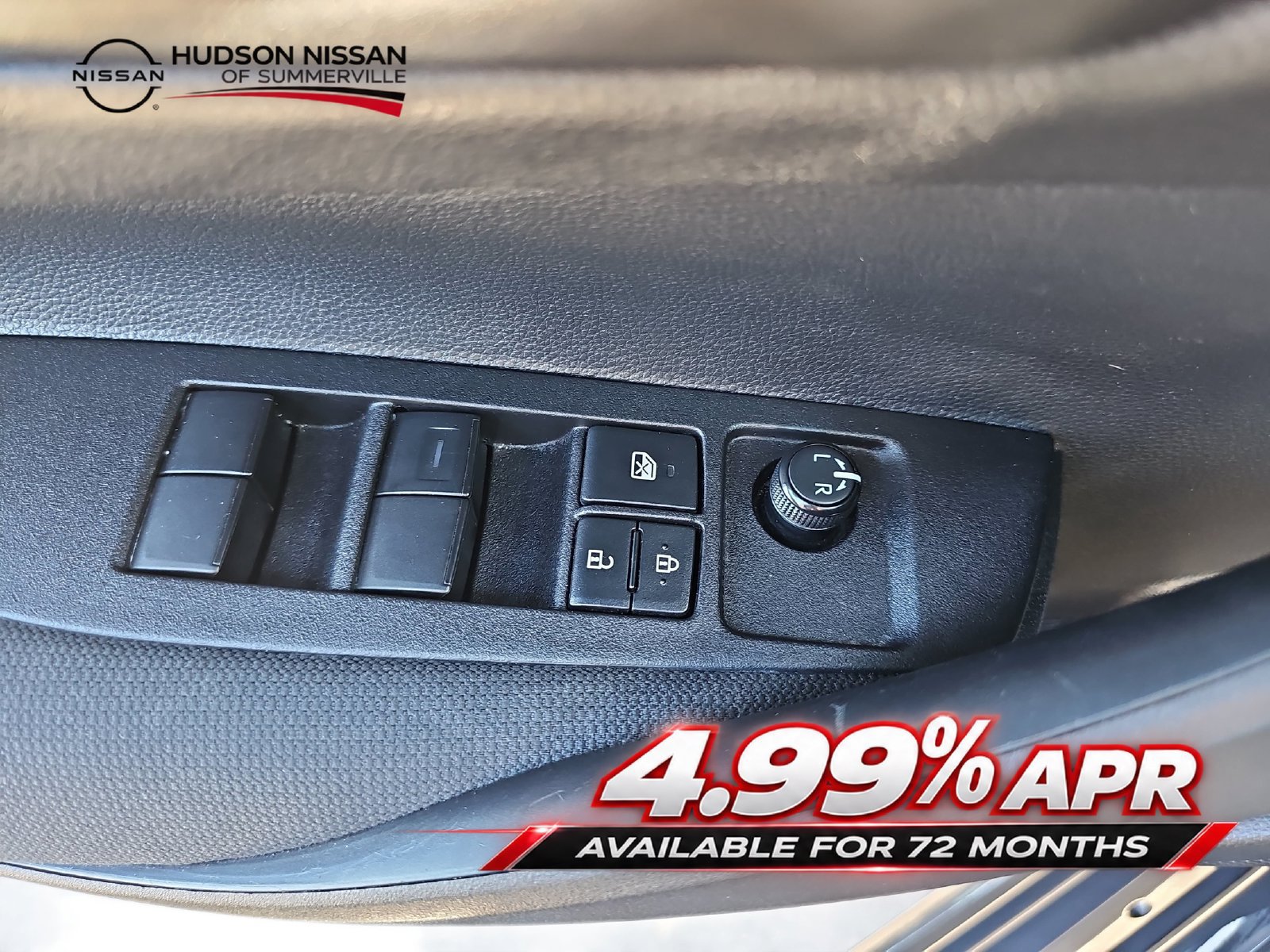 Used 2025 Toyota Corolla LE FWD image 27
