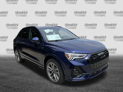 New 2025 Audi Q3 2.0T Premium image 2