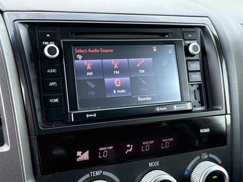 Used 2017 Toyota Sequoia Limited AWD/4WD image 10