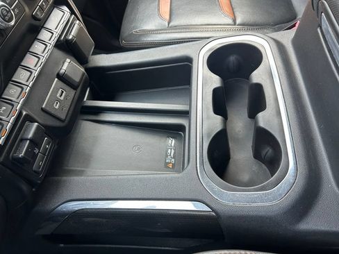 Used 2019 GMC Sierra 1500 AT4 w/ AT4 Premium Package AWD/4WD image 41