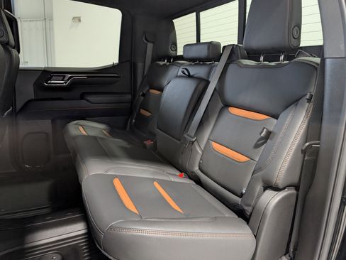 Used 2025 GMC Sierra 1500 AT4 w/ AT4 Premium Package image 19