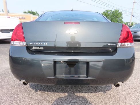 Used 2014 Chevrolet Impala LT w/ LT Sunroof Package FWD image 25