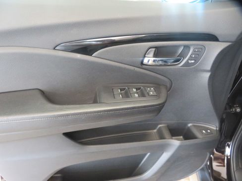 Used 2019 Honda Passport Touring image 14