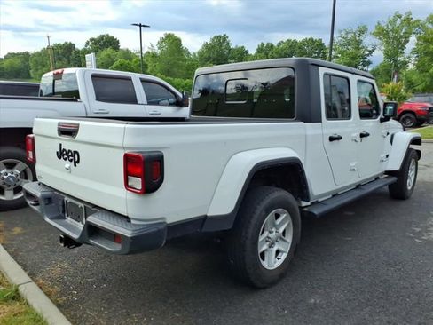 Used 2023 Jeep Gladiator Sport AWD/4WD image 8