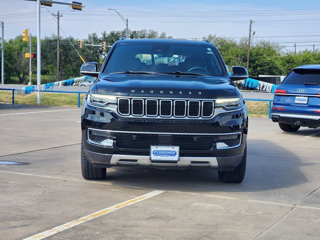 Used 2022 Jeep Wagoneer Series II w/ Rear Seat Video Group 1 AWD/4WD image 2