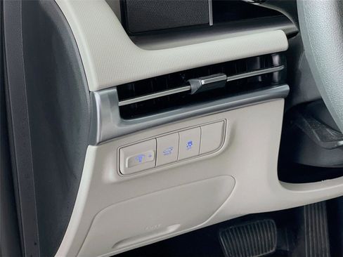 Certified 2025 Hyundai Tucson SEL AWD/4WD image 14