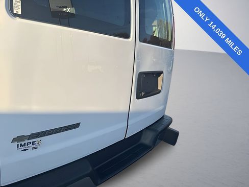 Used 2023 Chevrolet Express 2500 w/ Driver Convenience Package RWD image 30