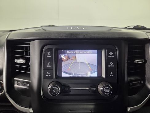 Used 2023 RAM 1500 Big Horn AWD/4WD image 13