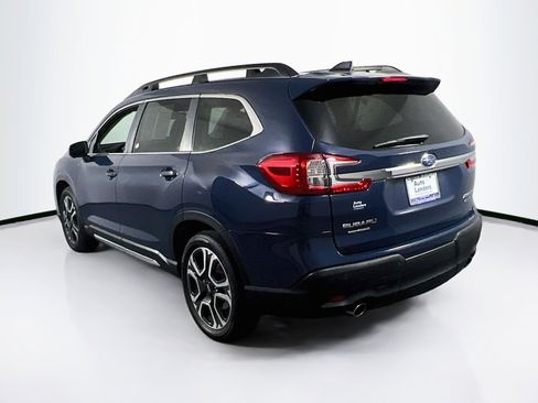Used 2023 Subaru Ascent Limited w/ Technology Package AWD/4WD image 7