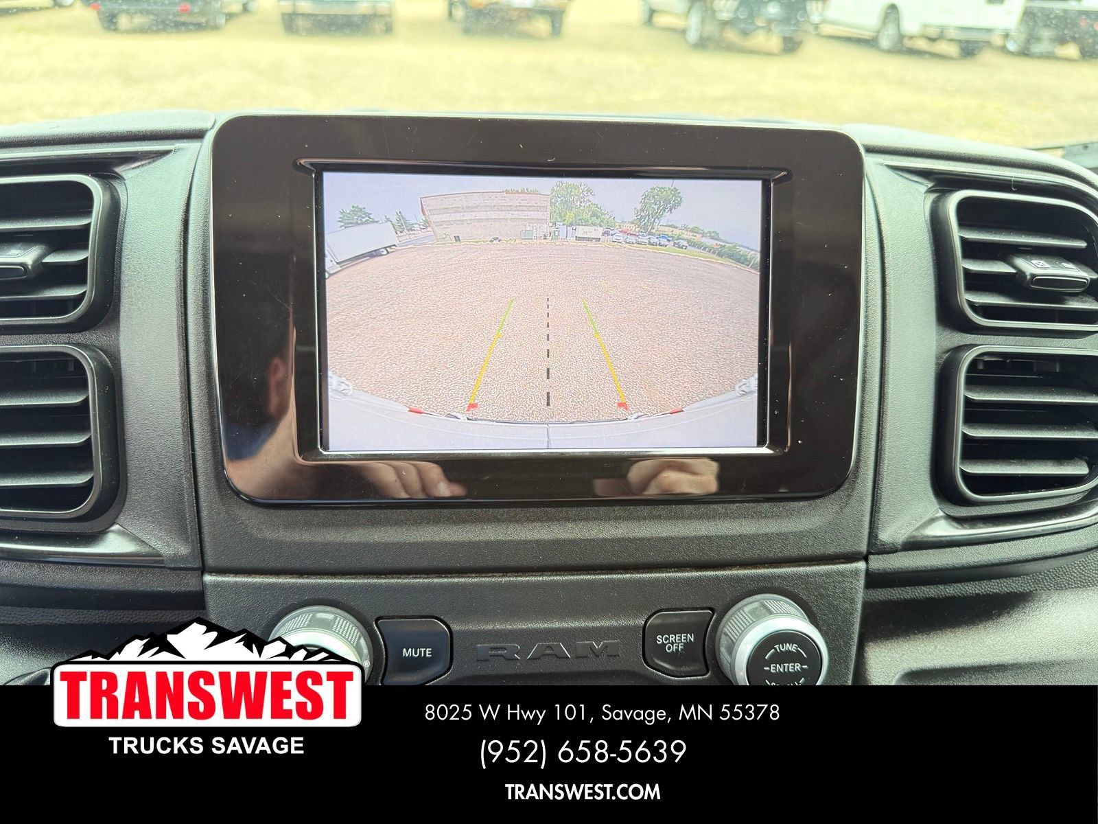 Used 2023 RAM ProMaster 2500 FWD image 7