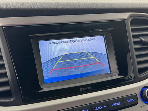 Used 2019 Hyundai Accent SE image 39