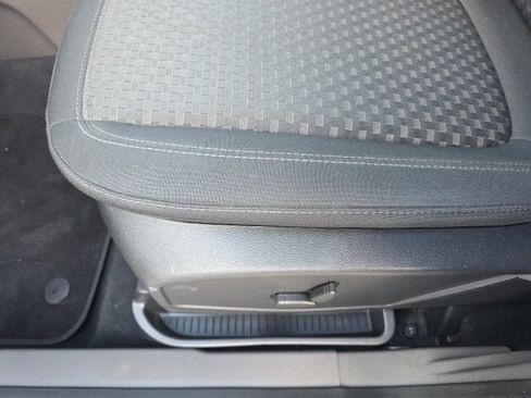 Used 2020 Ford Transit Connect XLT image 15