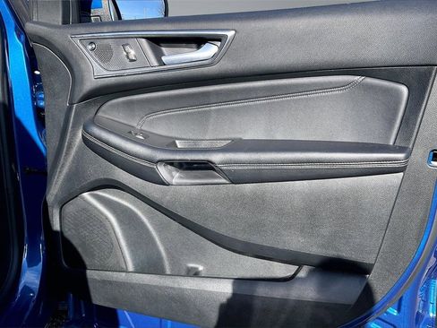 Used 2024 Ford Edge Titanium w/ Equipment Group 301A image 23