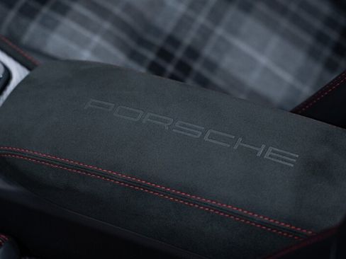 Used 2024 Porsche 718 Boxster Spyder RS RWD image 49