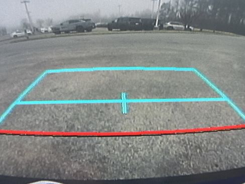 Used 2022 Toyota Corolla Cross LE image 30