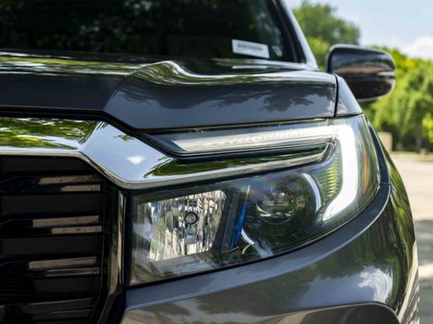Used 2023 Honda Ridgeline RTL-E image 11