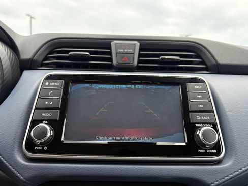 Used 2023 Nissan Versa SV w/ Trunk Package FWD image 14