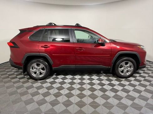 Used 2023 Toyota RAV4 XLE w/ Convenience Package image 7