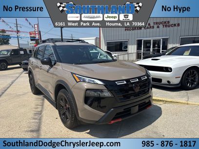 Used 2025 Nissan Rogue SV
