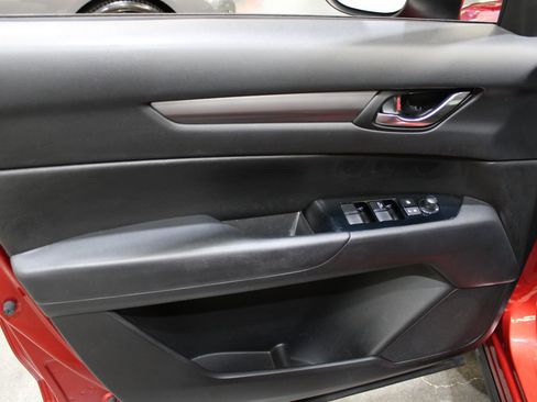 Used 2017 MAZDA CX-5 Sport FWD image 24