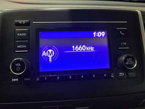 Used 2019 Honda Pilot LX image 25