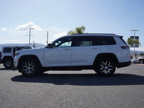 Used 2024 Jeep Grand Cherokee L Limited w/ Luxury Tech Group II image 7