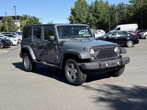 Used 2014 Jeep Wrangler Unlimited Sport w/ Quick Order Package 24S AWD/4WD image 1