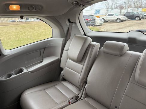 Used 2011 Honda Odyssey EX-L image 19