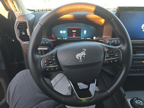 Used 2025 Ford Bronco Sport Outer Banks w/ Outer Banks Tech Package+ image 9