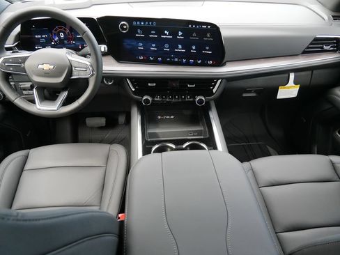 New 2026 Chevrolet Tahoe LT w/ Comfort Package AWD/4WD image 17