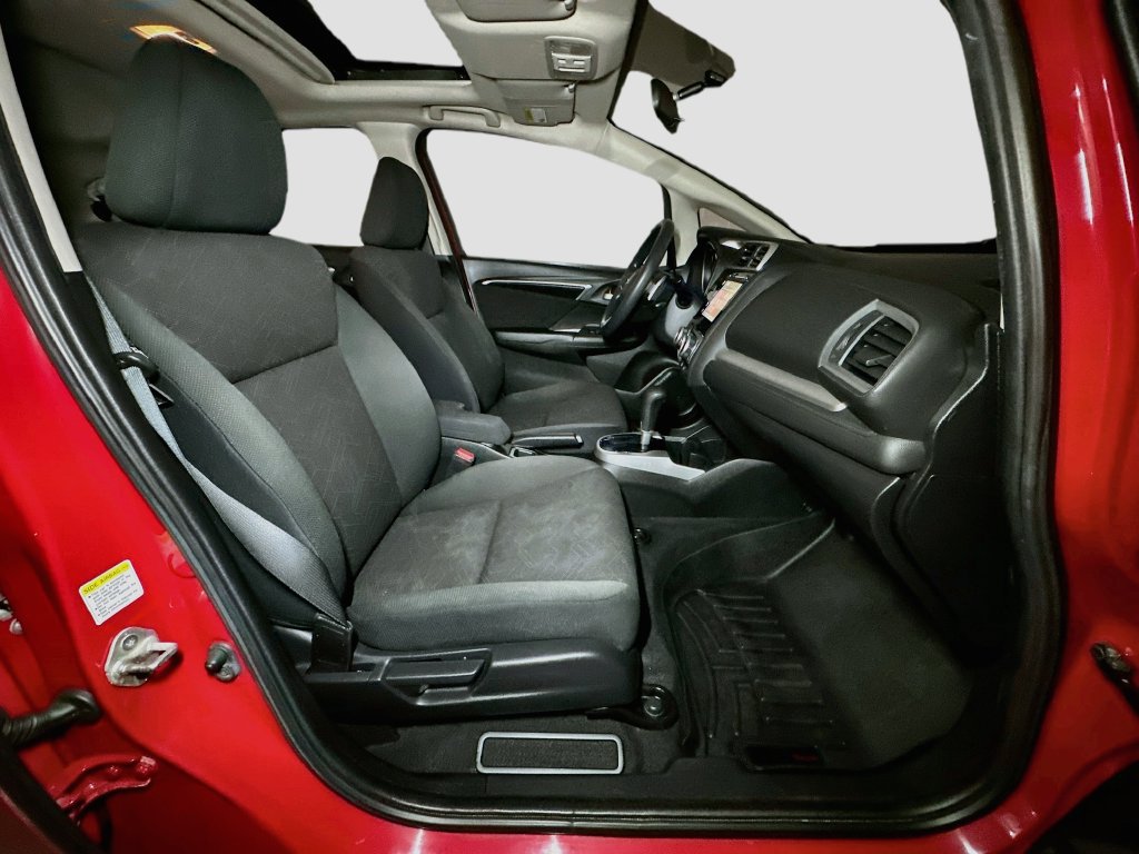 Used 2016 Honda Fit EX image 36