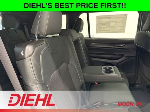 New 2026 Jeep Grand Cherokee L Laredo AWD/4WD image 13